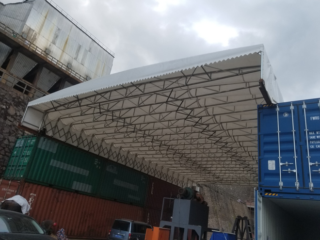 廣西礦場(chǎng)用電動(dòng)推拉篷.jpg